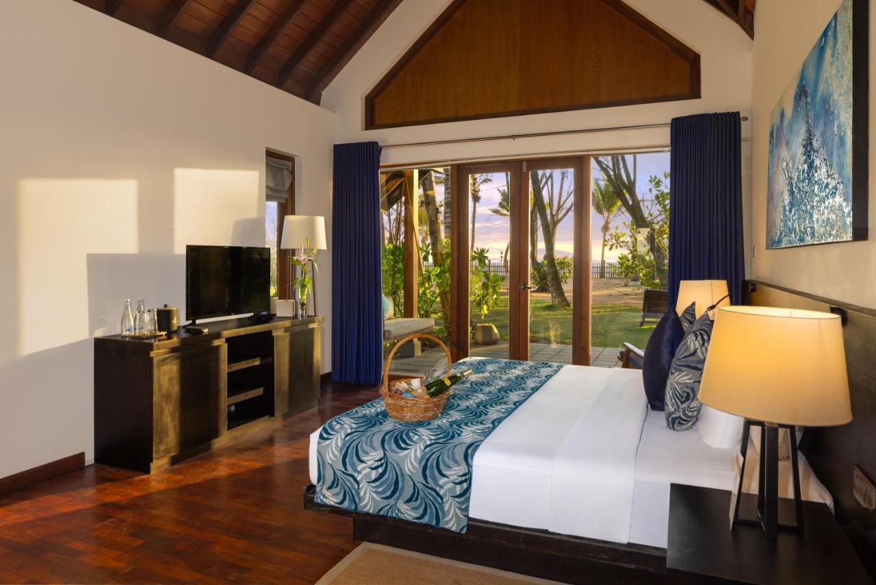 Ayana Sea Hotel Wadduwa Exterior photo