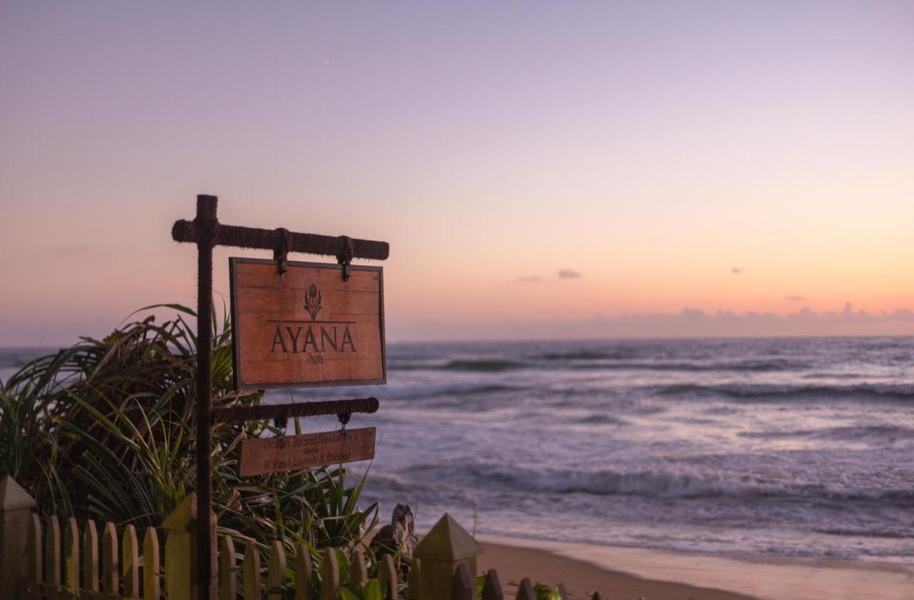 Ayana Sea Hotel Wadduwa Exterior photo
