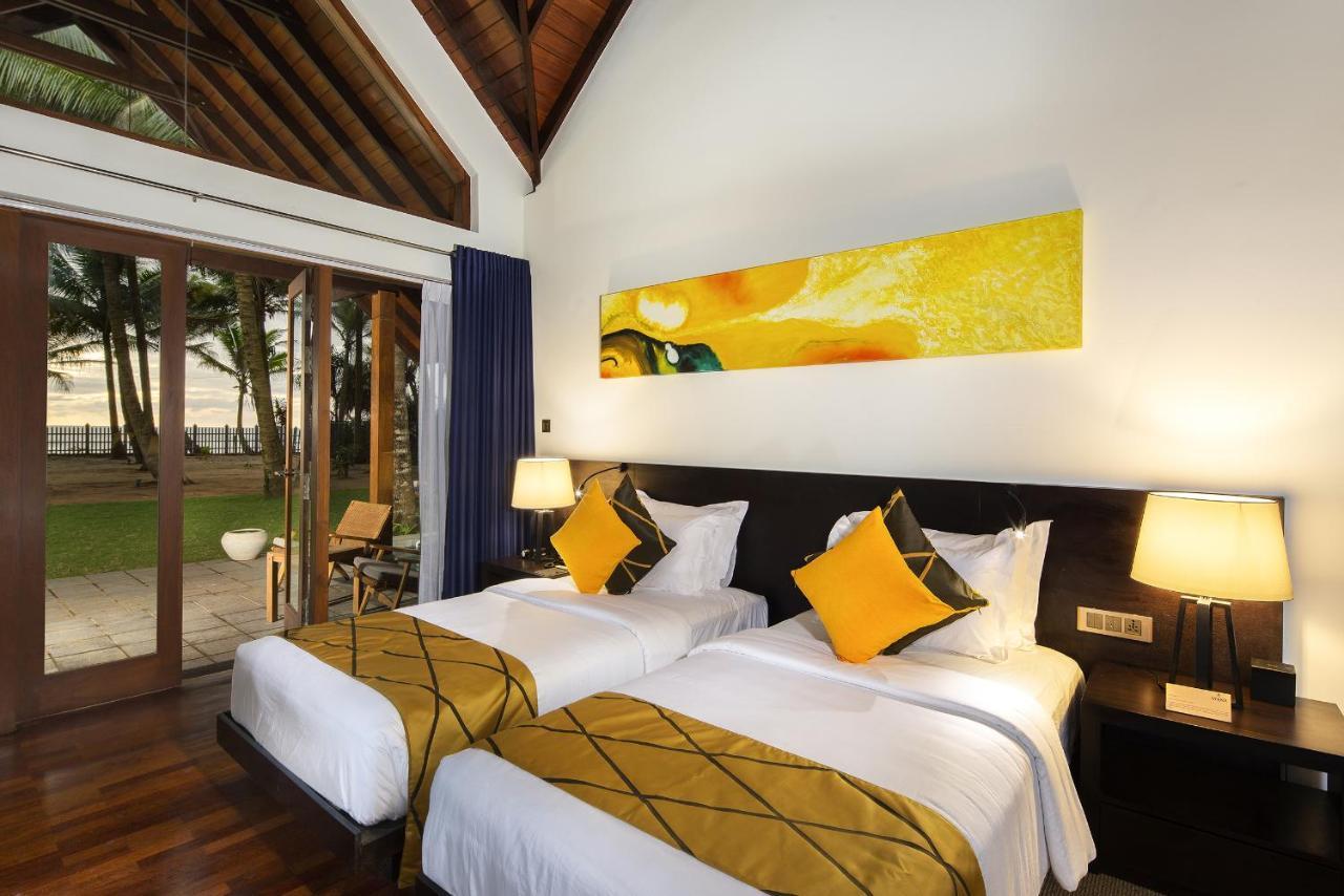 Ayana Sea Hotel Wadduwa Exterior photo