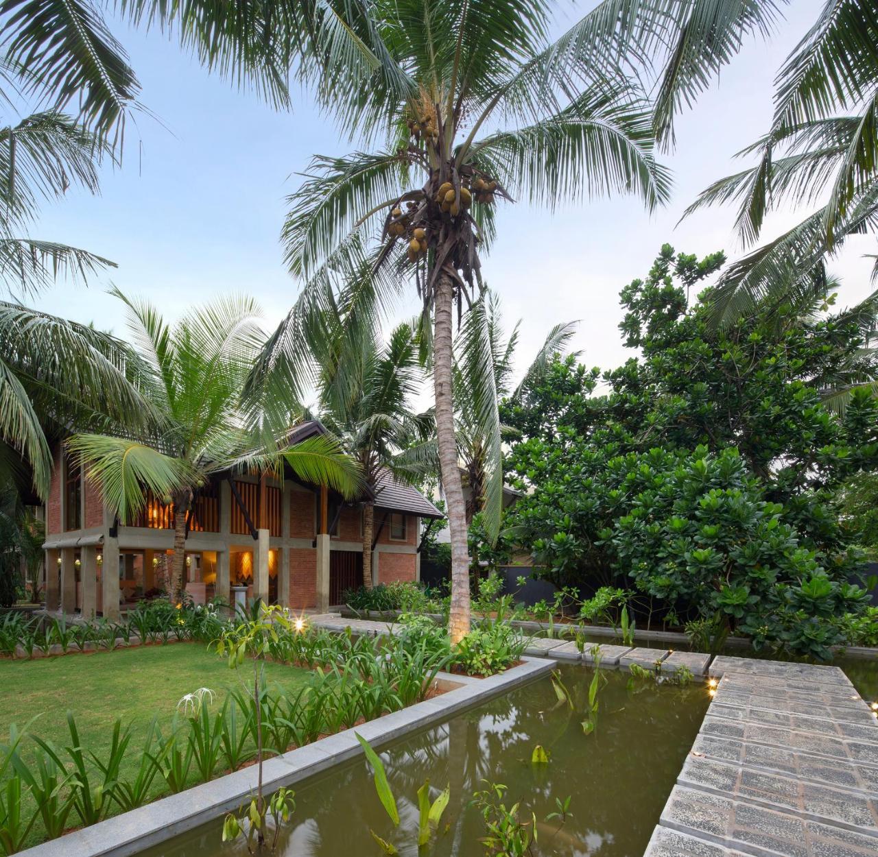 Ayana Sea Hotel Wadduwa Exterior photo